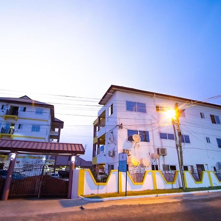 Stylish East Legon Apartment - Ac, Wi-Fi, Netflix Аккра Экстерьер фото