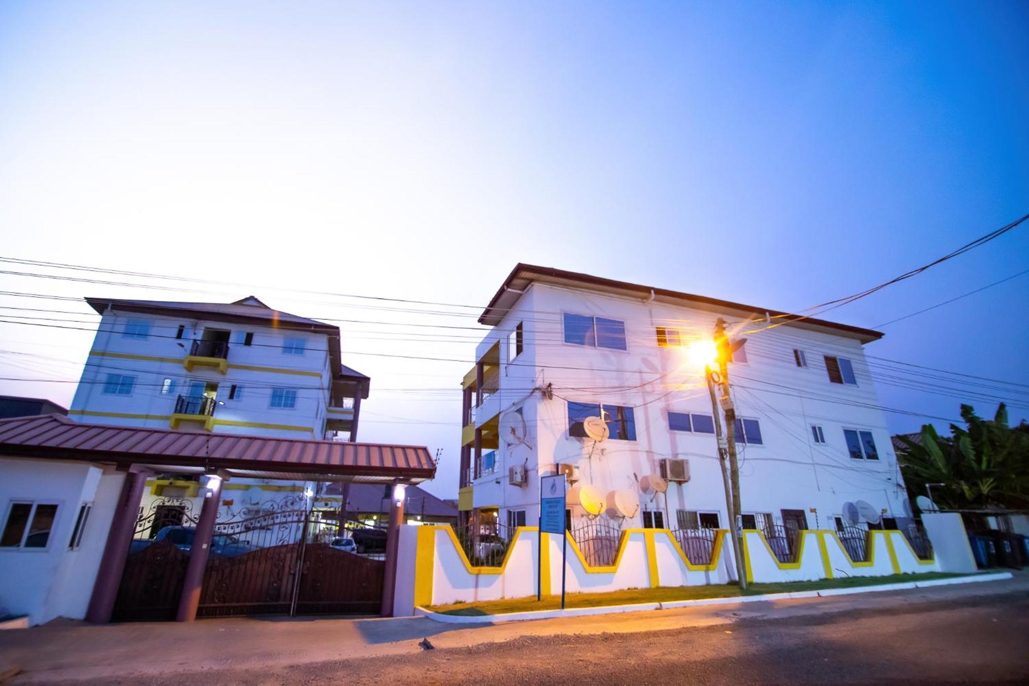 Stylish East Legon Apartment - Ac, Wi-Fi, Netflix Аккра Экстерьер фото